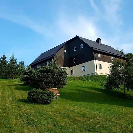 Chaloupka Slamenka Villa Loučná pod Klínovcem Kültér fotó