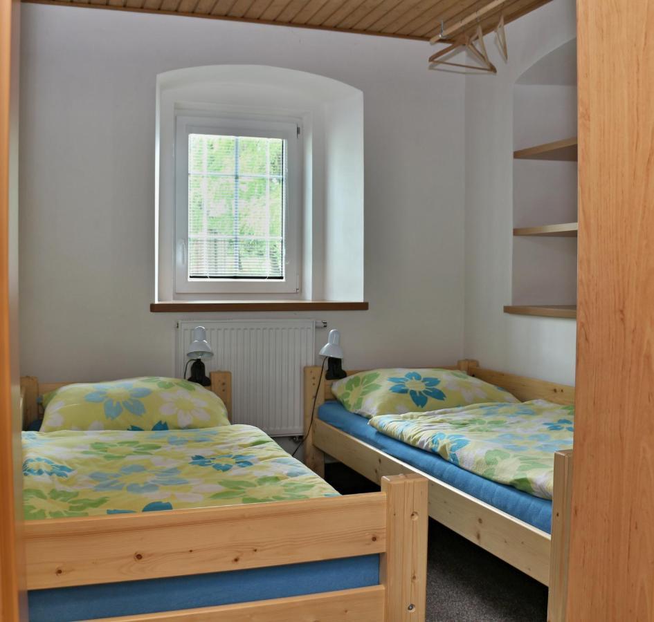 Chaloupka Slamenka Villa Loučná pod Klínovcem Kültér fotó